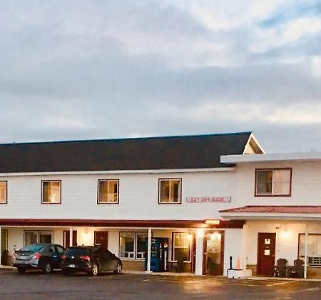 North Country American Inn คาลคาสกา ภายนอก รูปภาพ