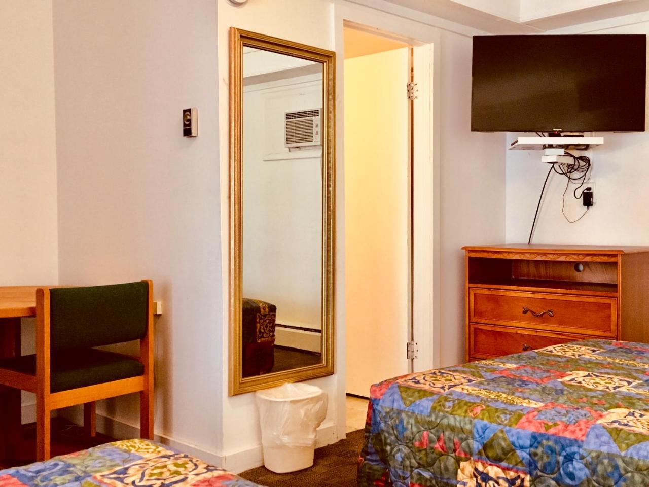 North Country American Inn คาลคาสกา ภายนอก รูปภาพ