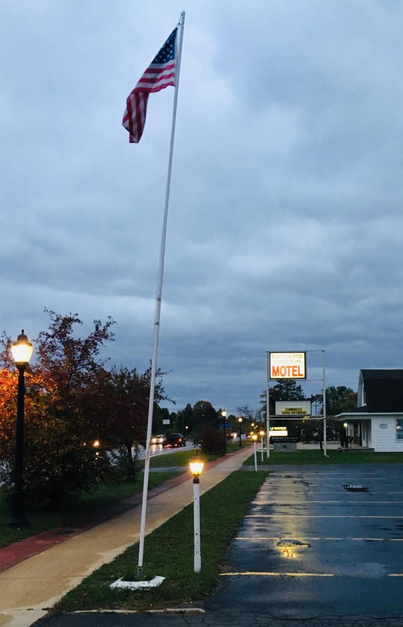 North Country American Inn คาลคาสกา ภายนอก รูปภาพ